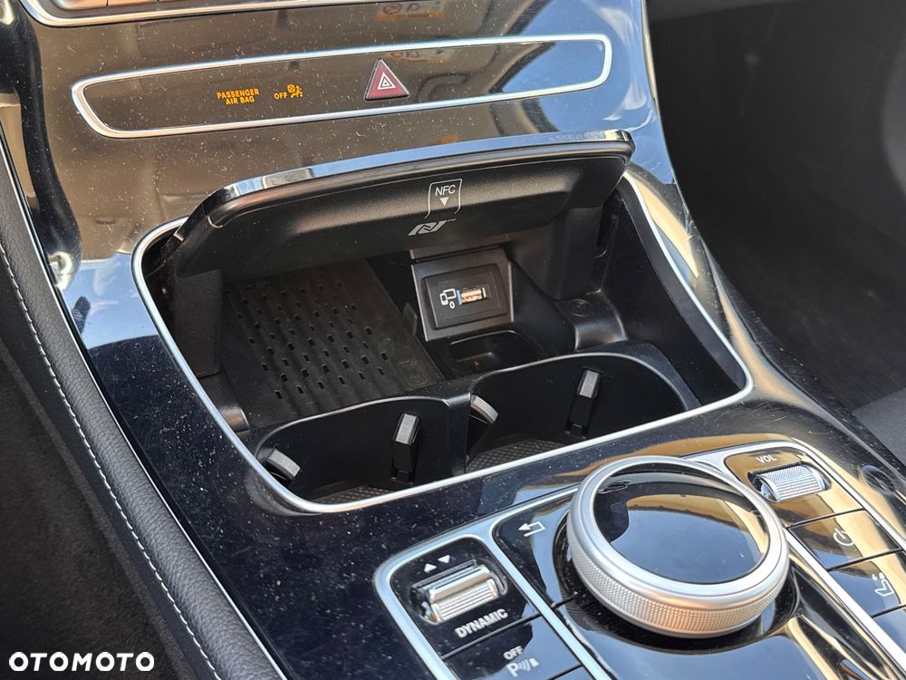 Mercedes-Benz Klasa E 300 de 9G-TRONIC Exclusive - 36