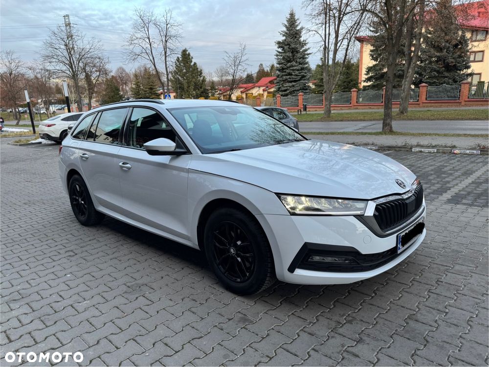 Skoda Octavia 1.5 TSI Base - 7