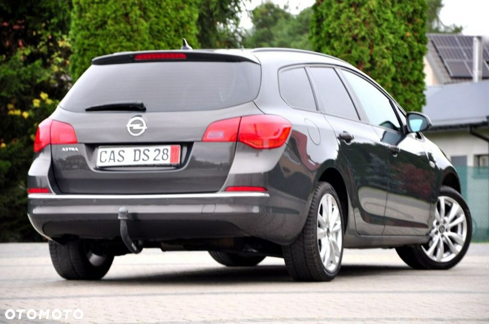 Opel Astra - 16
