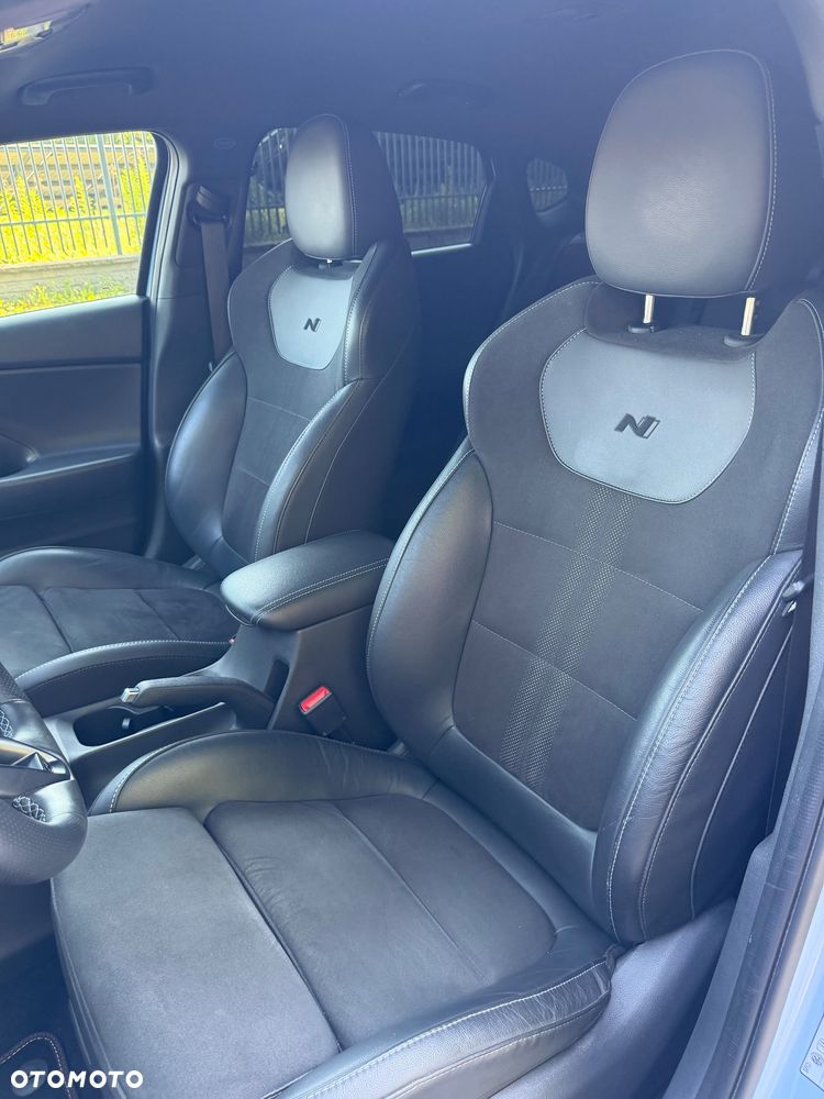 Hyundai i30 N 2.0 T-GDI Performance DCT - 13
