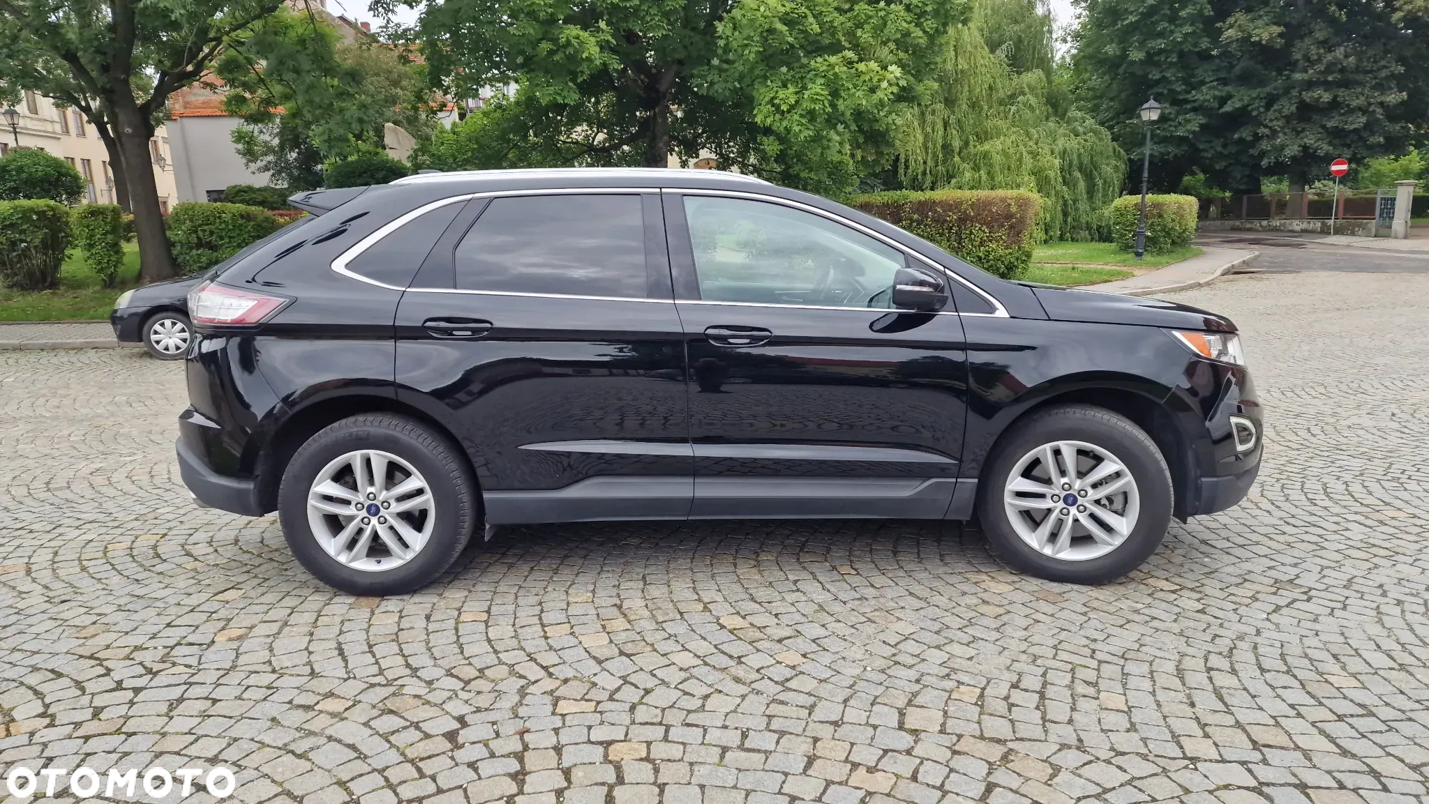 Ford Edge - 11