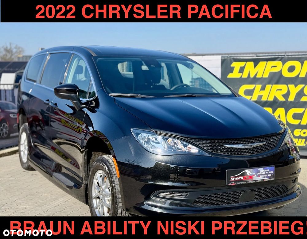 Chrysler Pacifica - 1