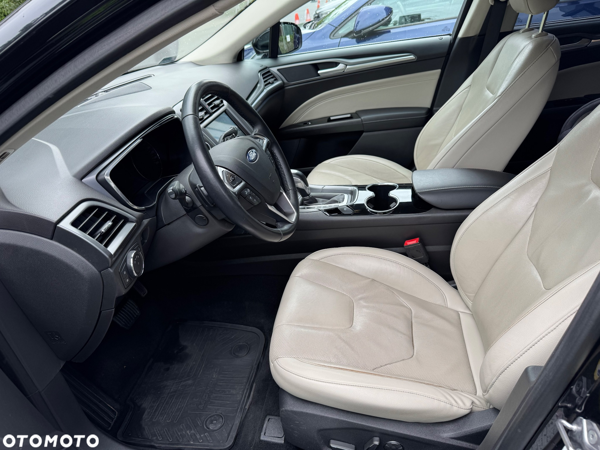 Ford Mondeo 2.0 TDCi Titanium PowerShift - 9