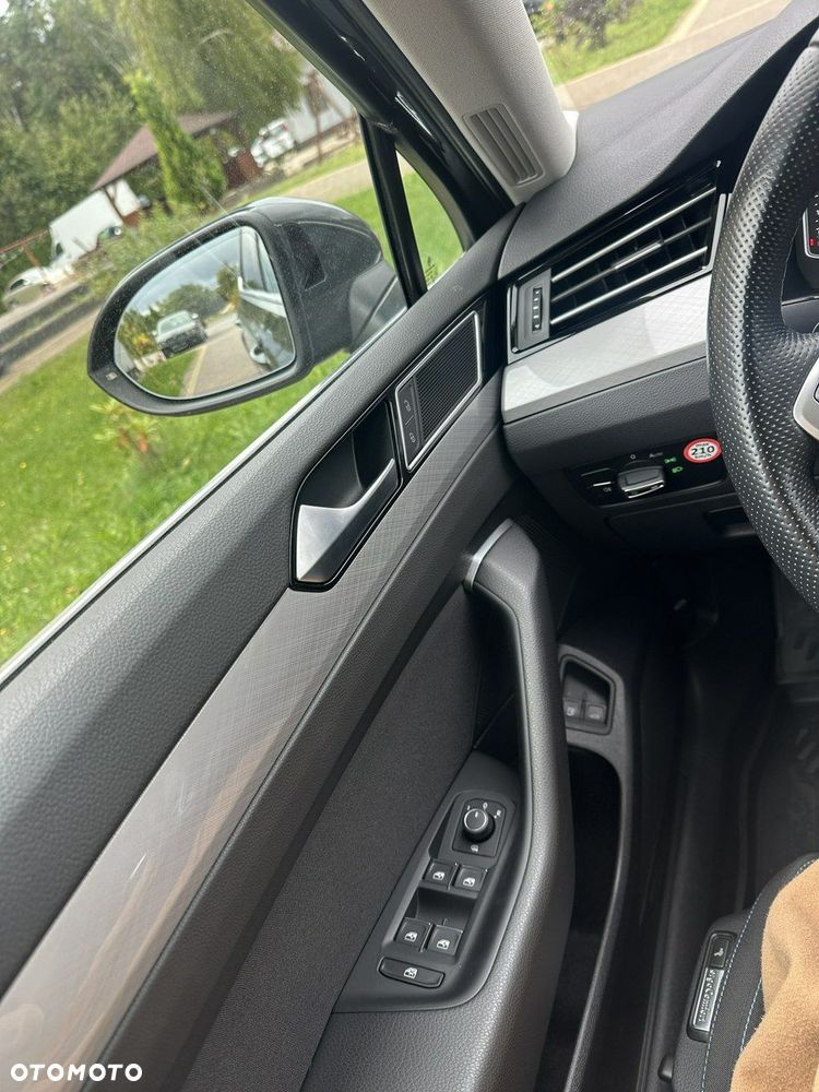 Volkswagen Passat Variant - 34