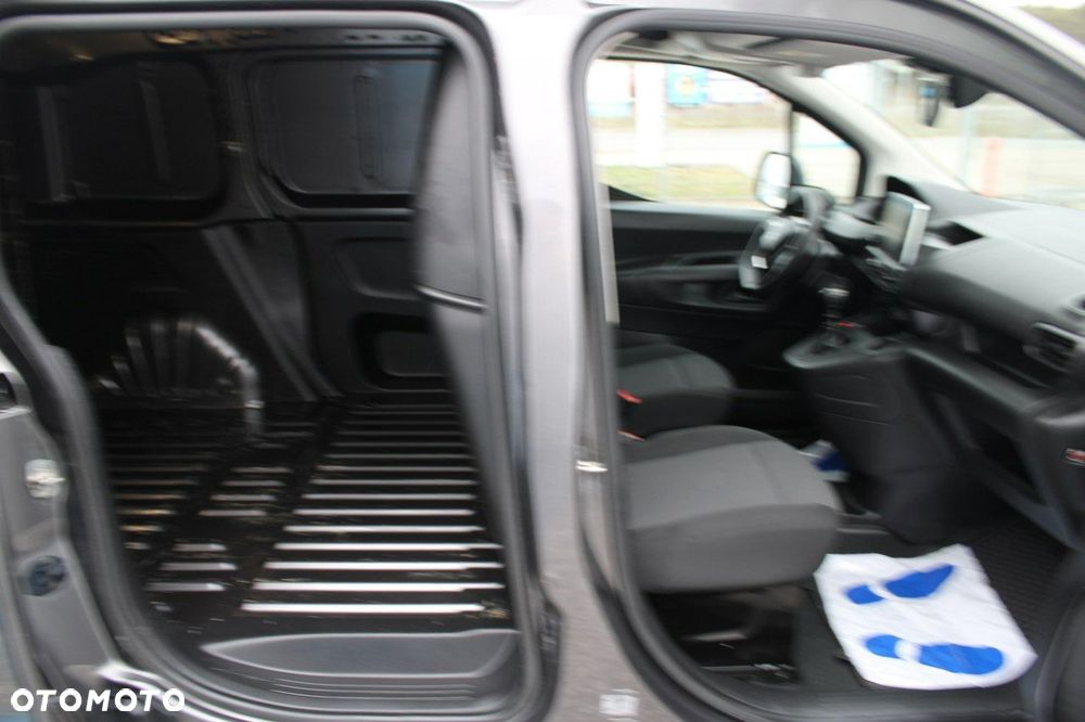 Peugeot Partner - 9