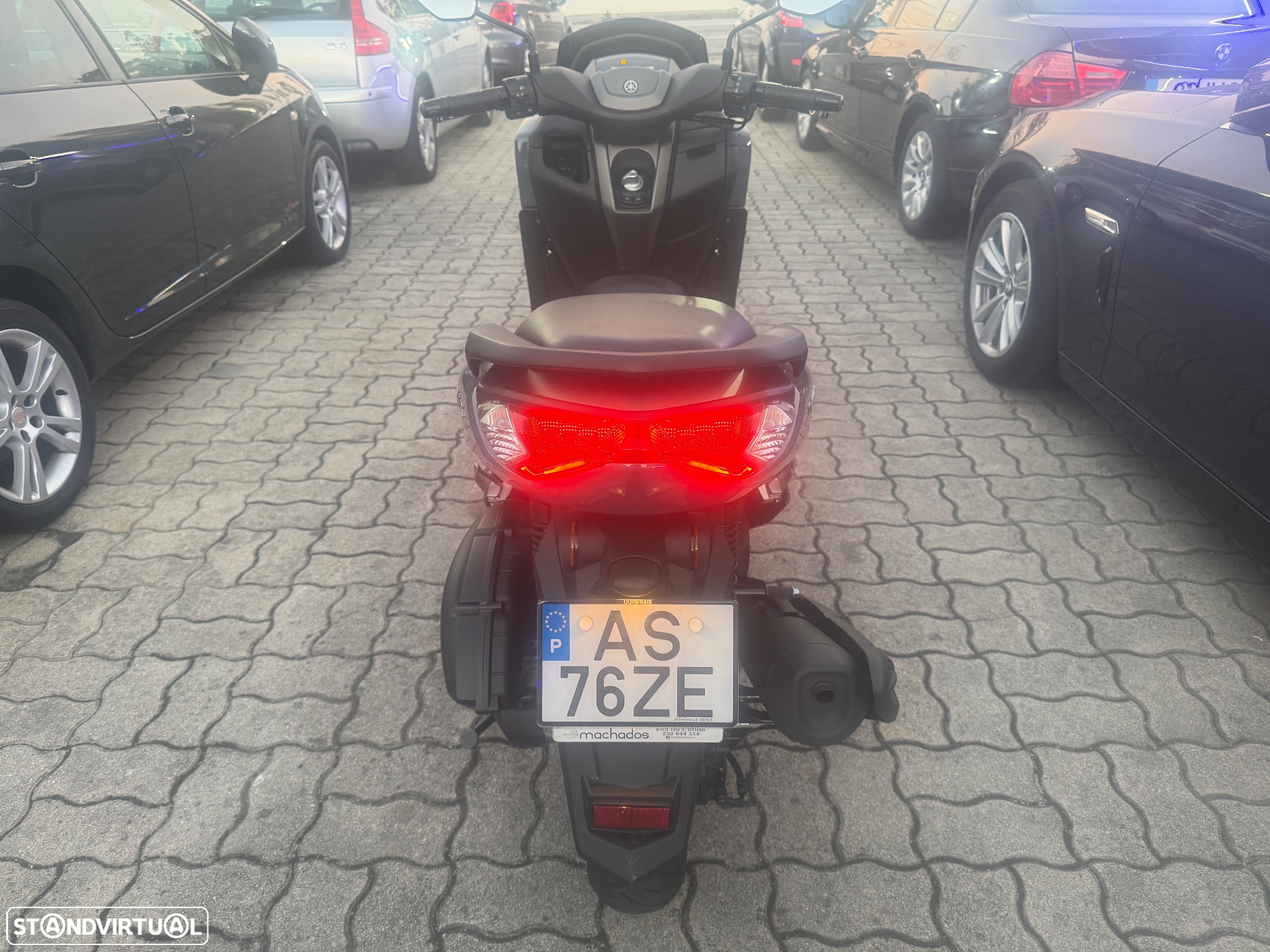 Yamaha NMAX - 5