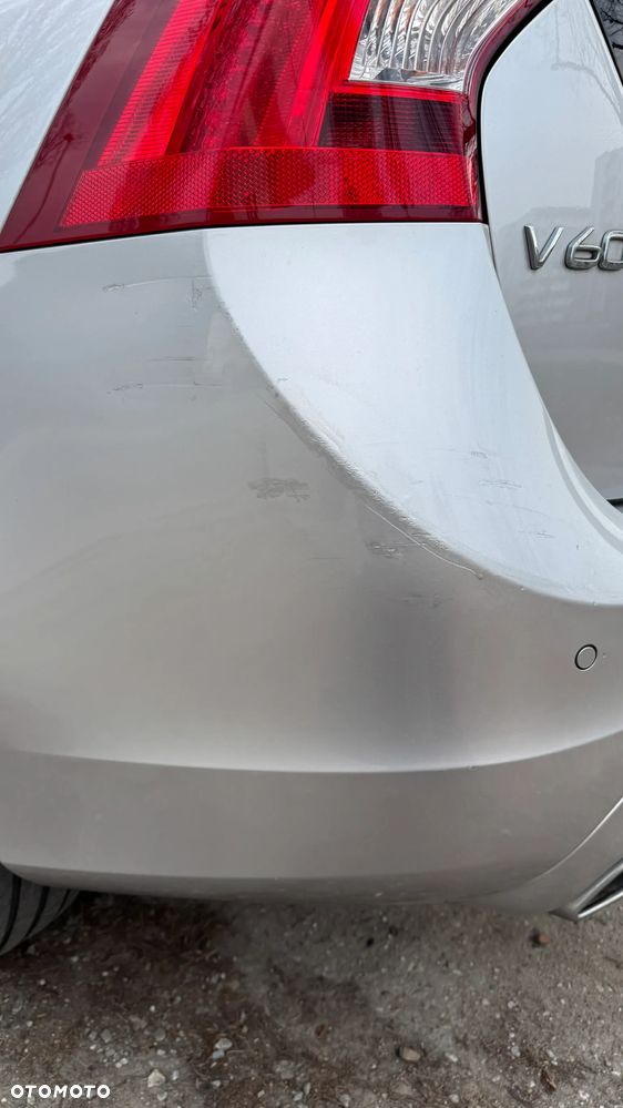 Volvo V60 D4 Geartronic Momentum - 18