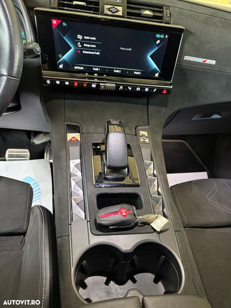 DS Automobiles DS 7 Crossback 1.6 PHeV FWD 225 EAT8 PERFORMANCE LINE + - 25