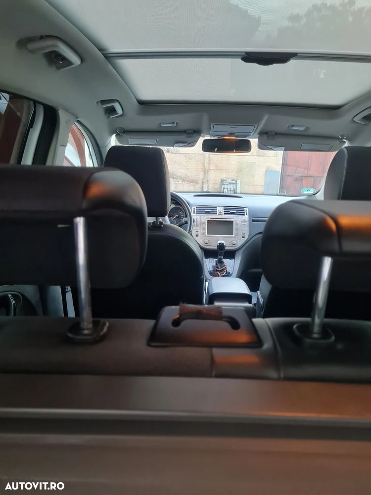 Ford Kuga - 16