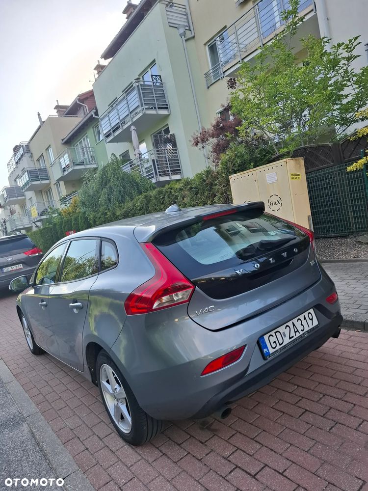 Volvo V40 T3 Drive-E Kinetic - 10