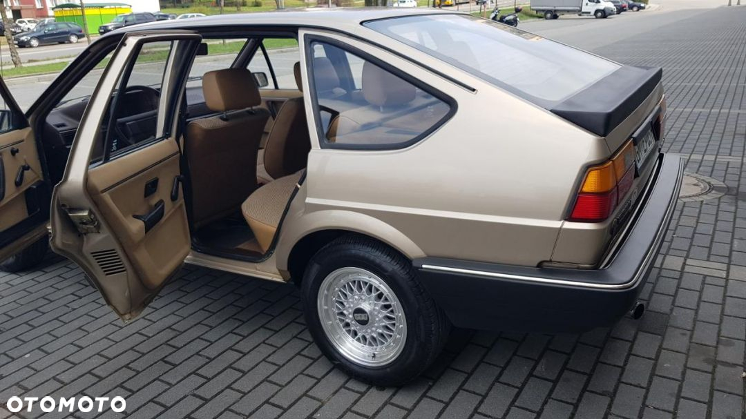 Volkswagen Passat 1.6 / 1.6 C D - 10