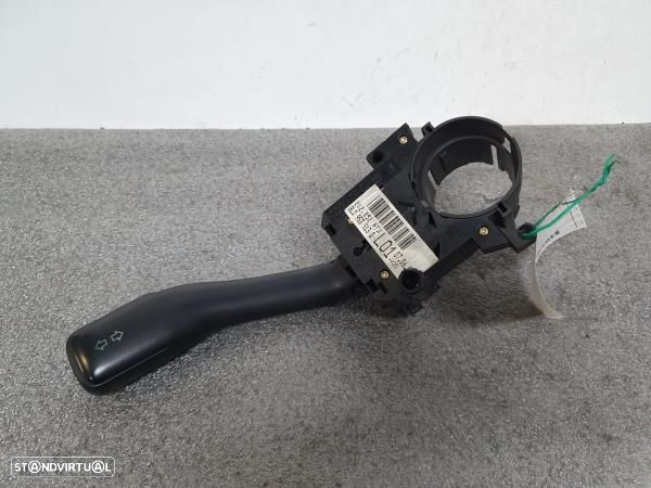 Comutador / Manete (Luzes/Piscas/Escovas/Fita) Volkswagen Passat Varia - 2