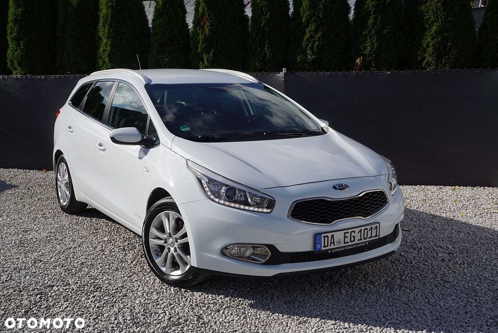Kia Ceed 2014 photo 3