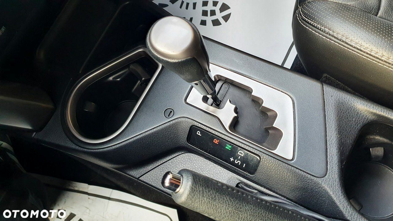 Toyota RAV4 - 37
