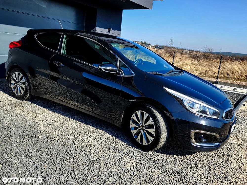 Kia Ceed 1.6 CRDi Spirit - 14