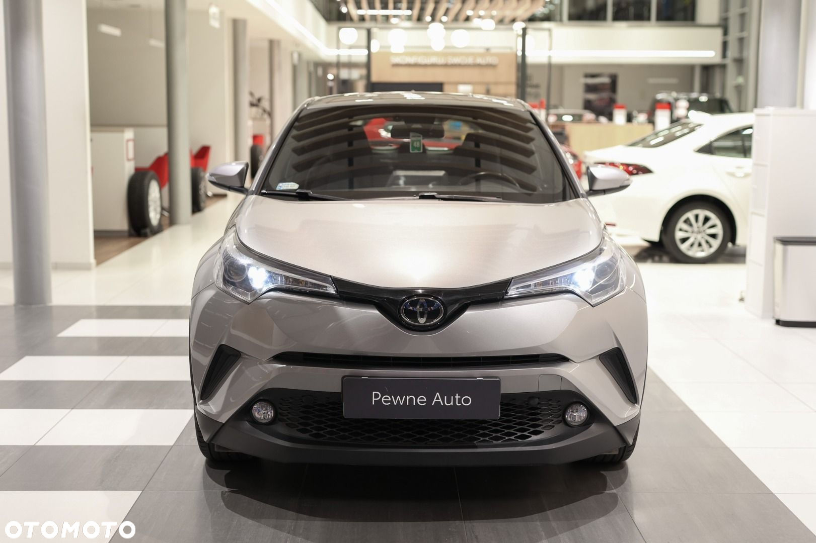 Toyota C-HR - 2