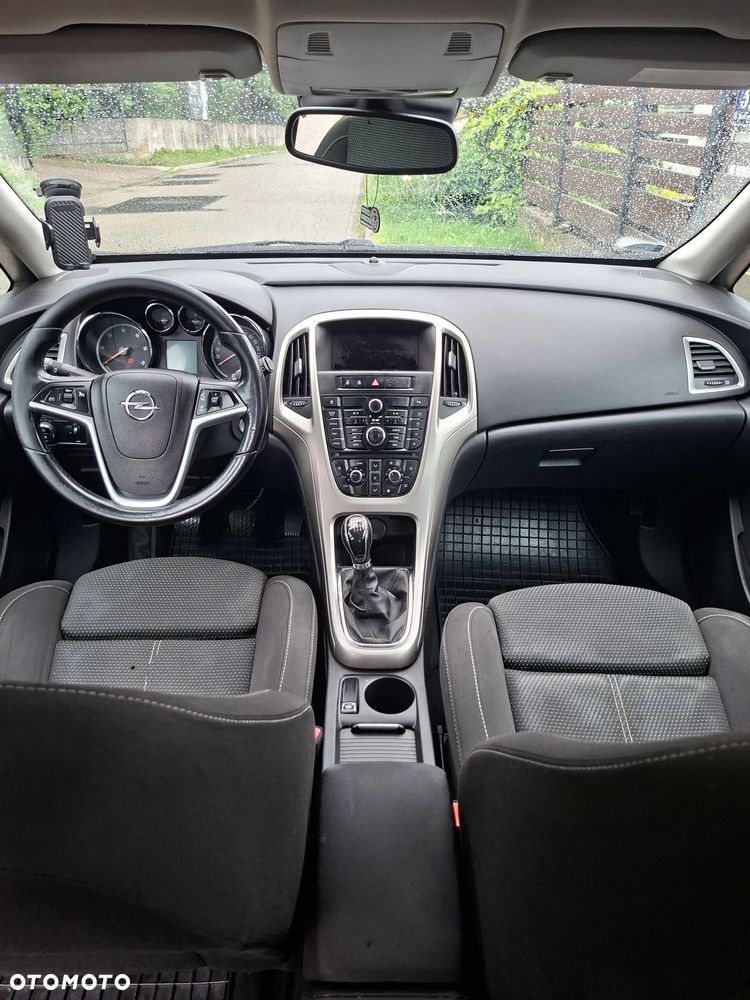 Opel Astra 1.7 CDTI Enjoy - 9