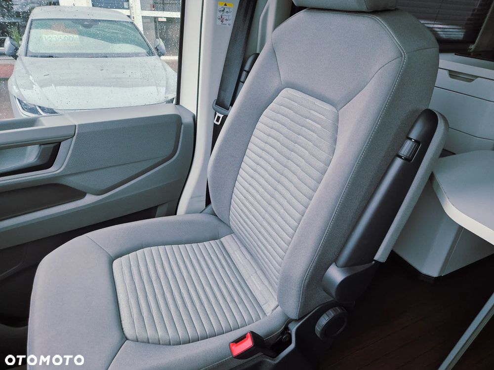 Volkswagen California - 24