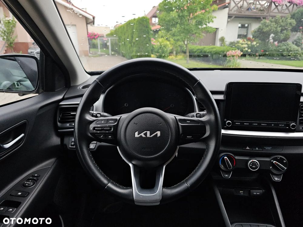 Kia Stonic 1.2 L - 5