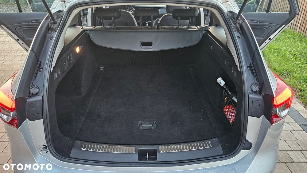Opel Insignia 2.0 T 4x4 Elite S&S - 8