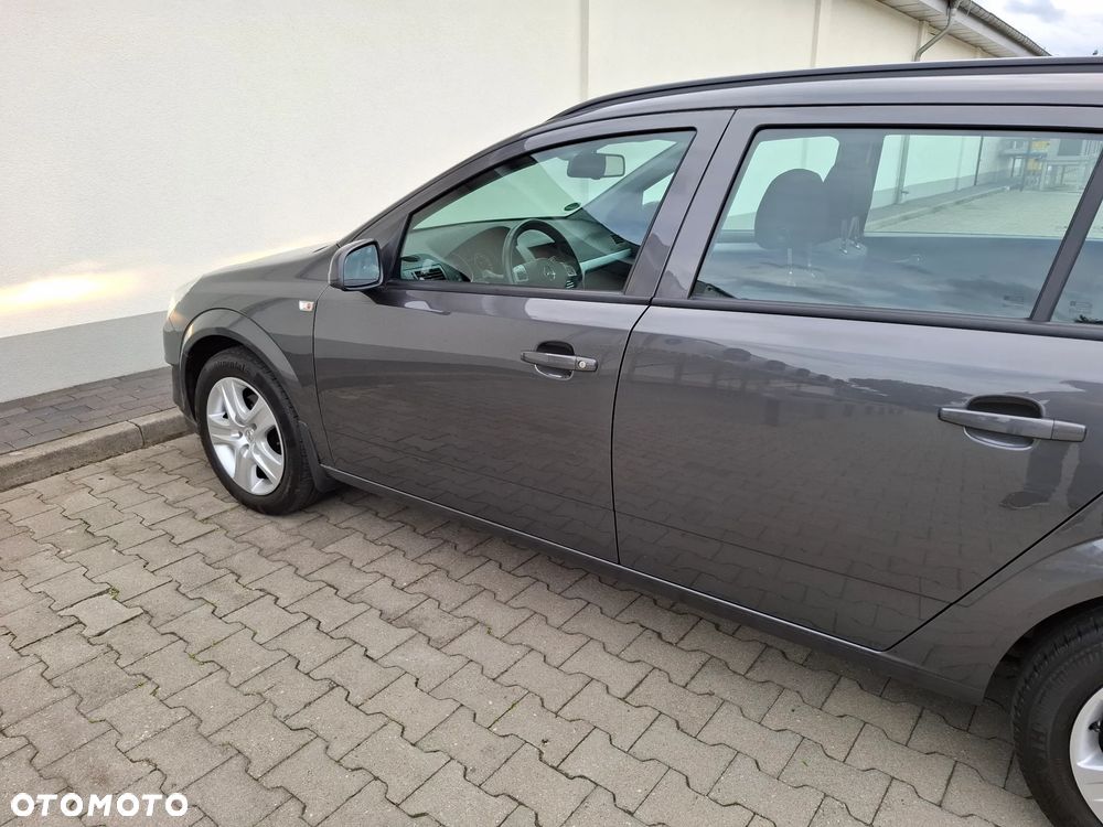 Opel Astra 1.6 Enjoy - 15