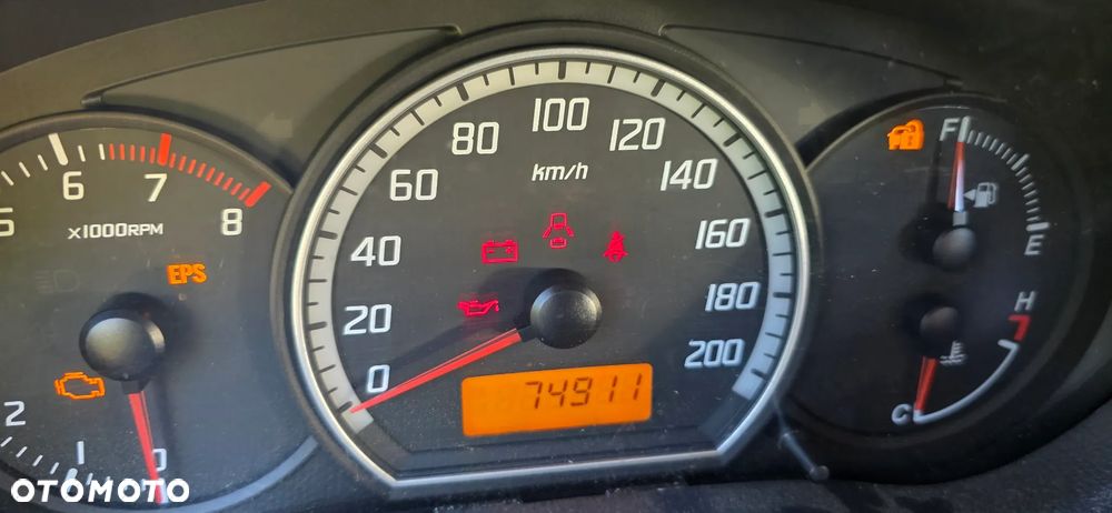 Suzuki Swift - 6