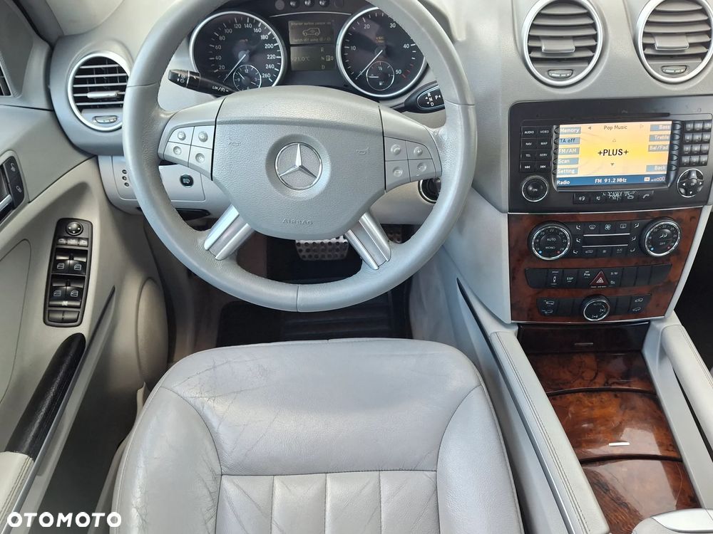 Mercedes-Benz ML 320 CDI 4Matic 7G-TRONIC - 25