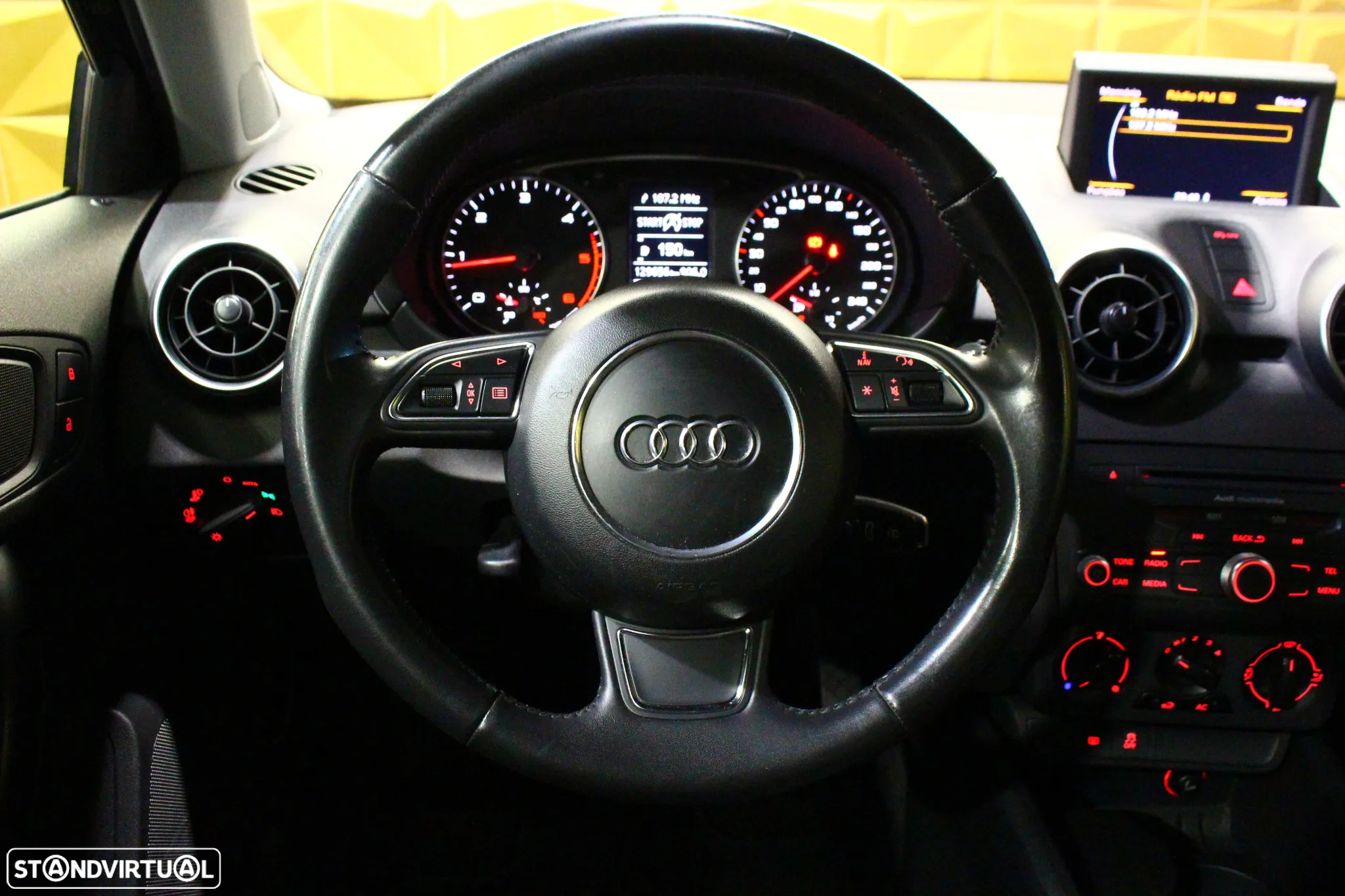 Audi A1 1.6 TDI Sport Edition - 16
