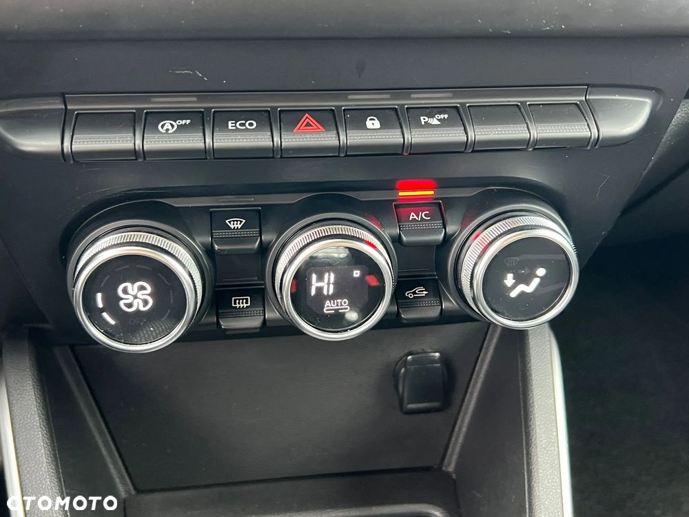 Dacia Duster 1.6 SCe Prestige - 22