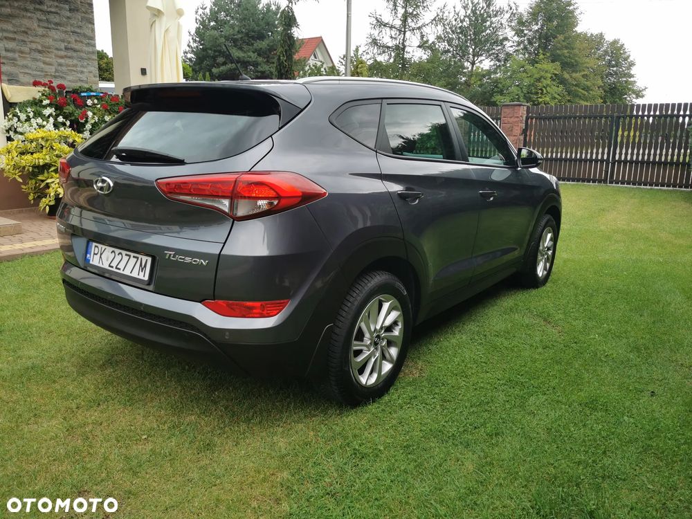 Hyundai Tucson 1.6 GDI BlueDrive Style 2WD - 12