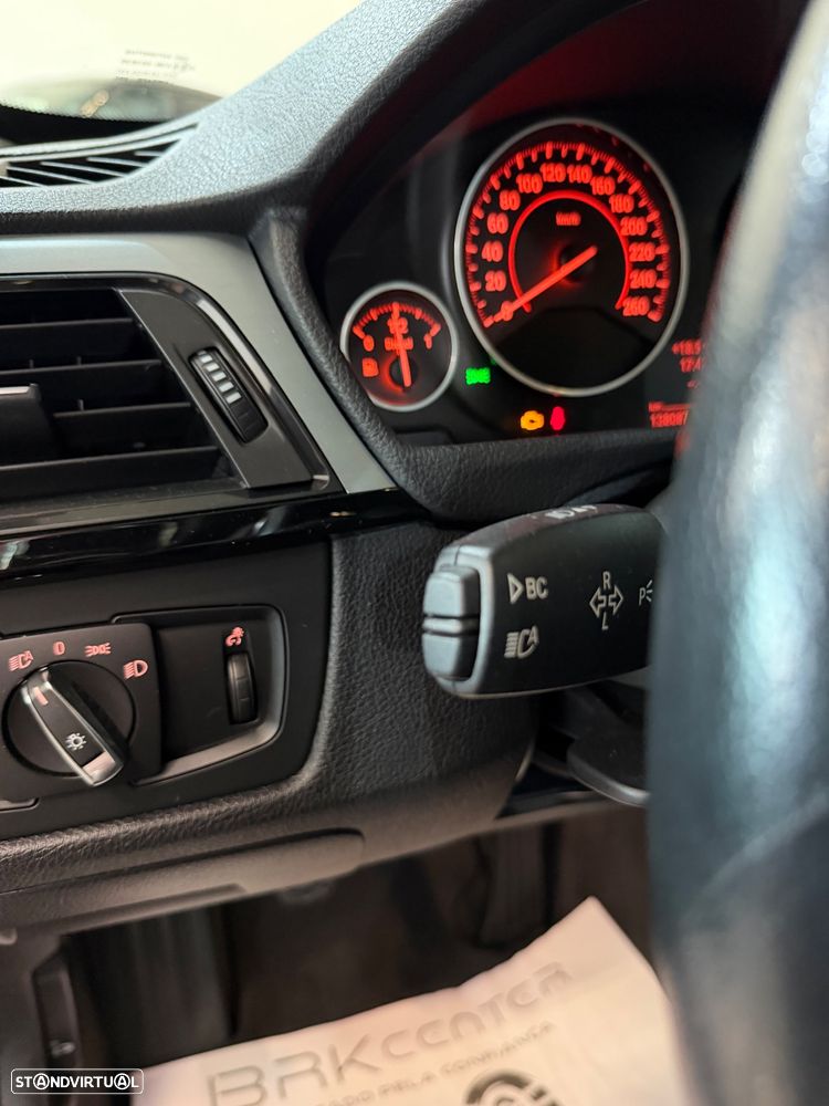 BMW 420 d Sport Line - 13