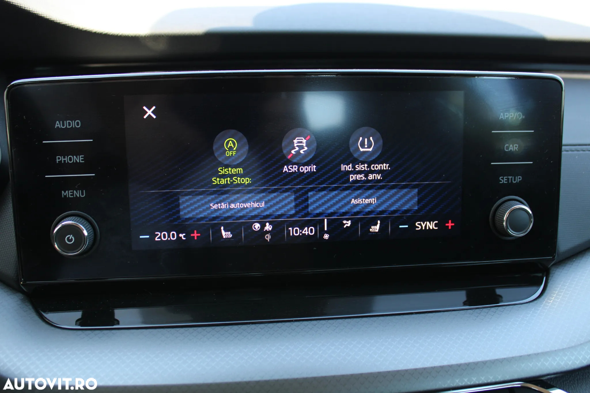 Skoda Octavia 2.0 TDI DSG Ambition - 27