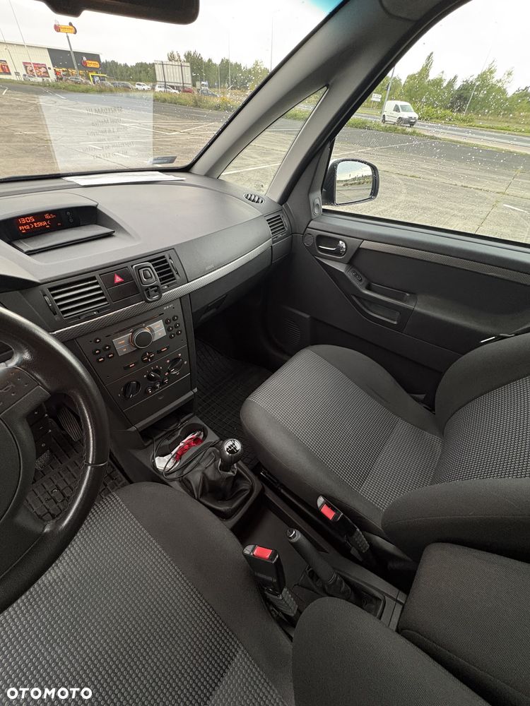 Opel Meriva 1.6 Cosmo - 19