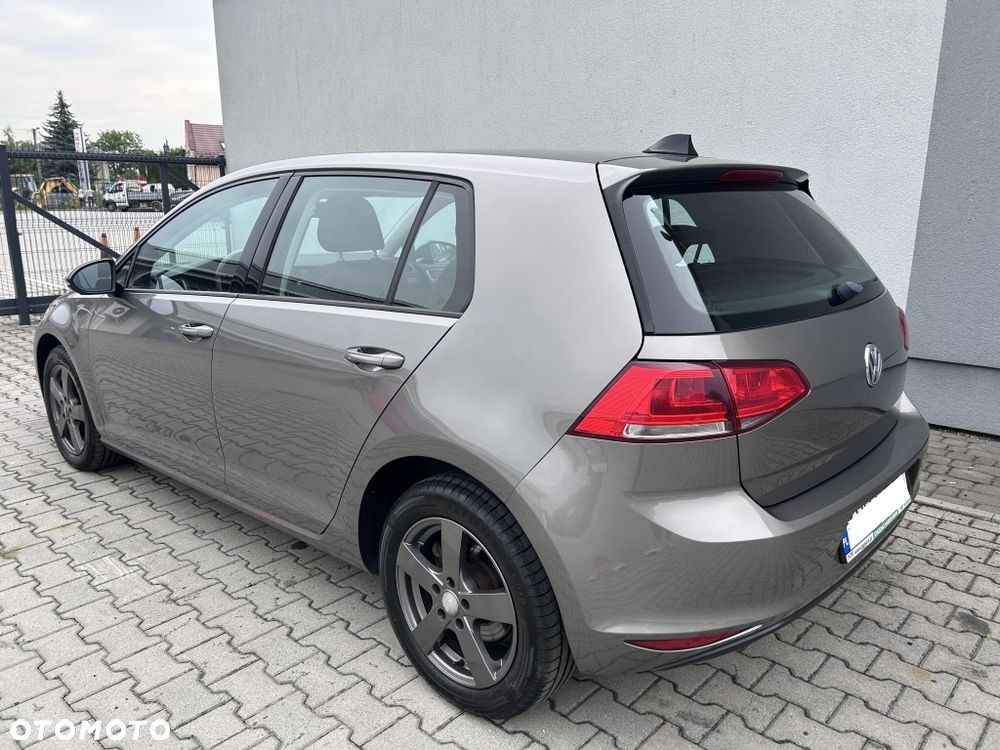 Volkswagen Golf 1.6 TDI Trendline - 4