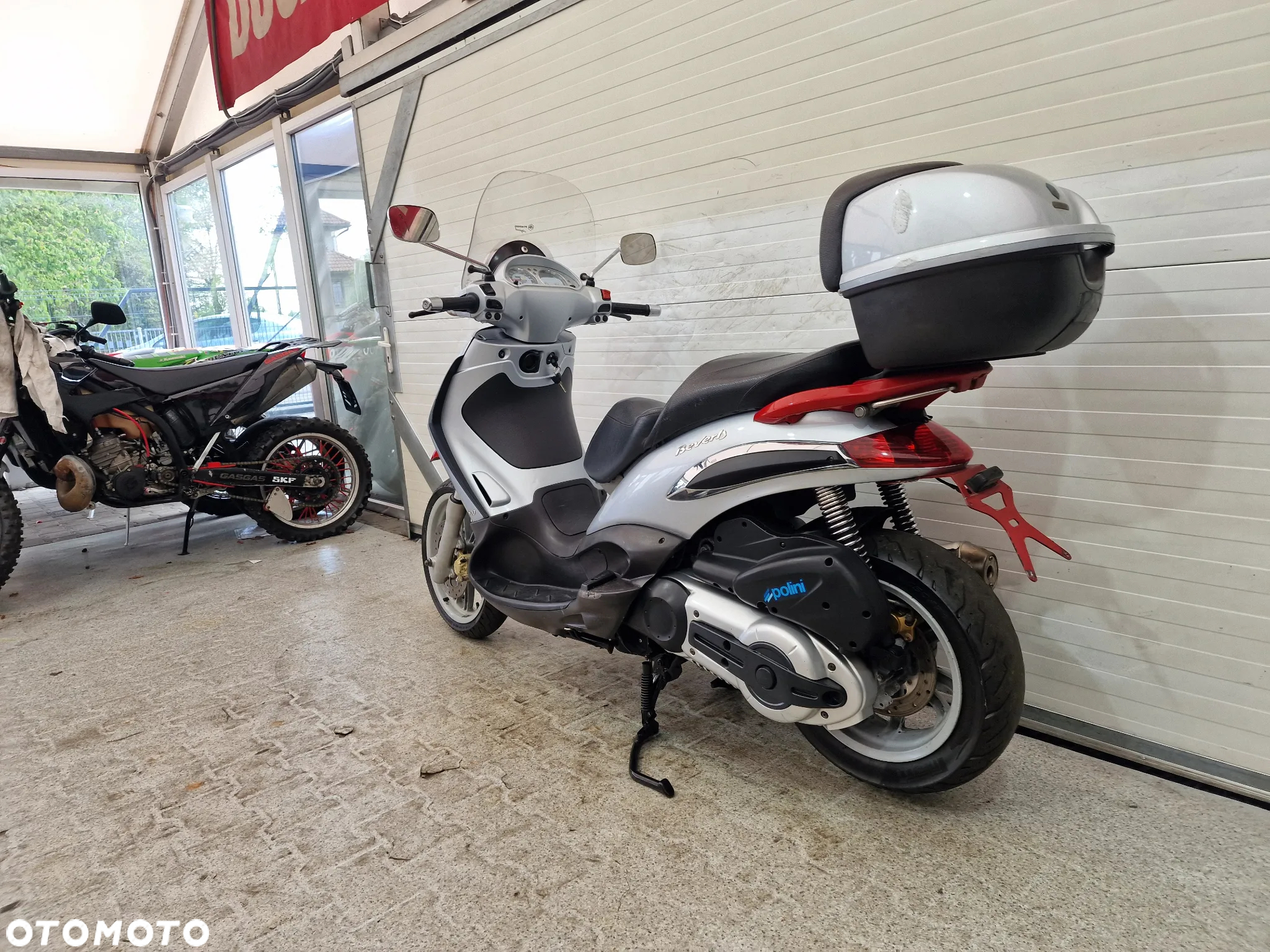 Piaggio Beverly - 3