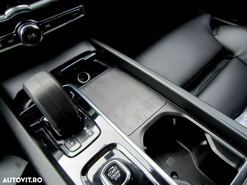 Volvo XC 60 B5 B Geartronic Momentum Pro - 13