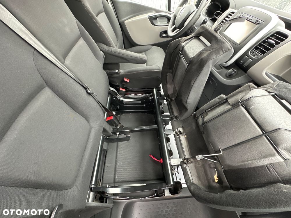 Renault Trafic - 29