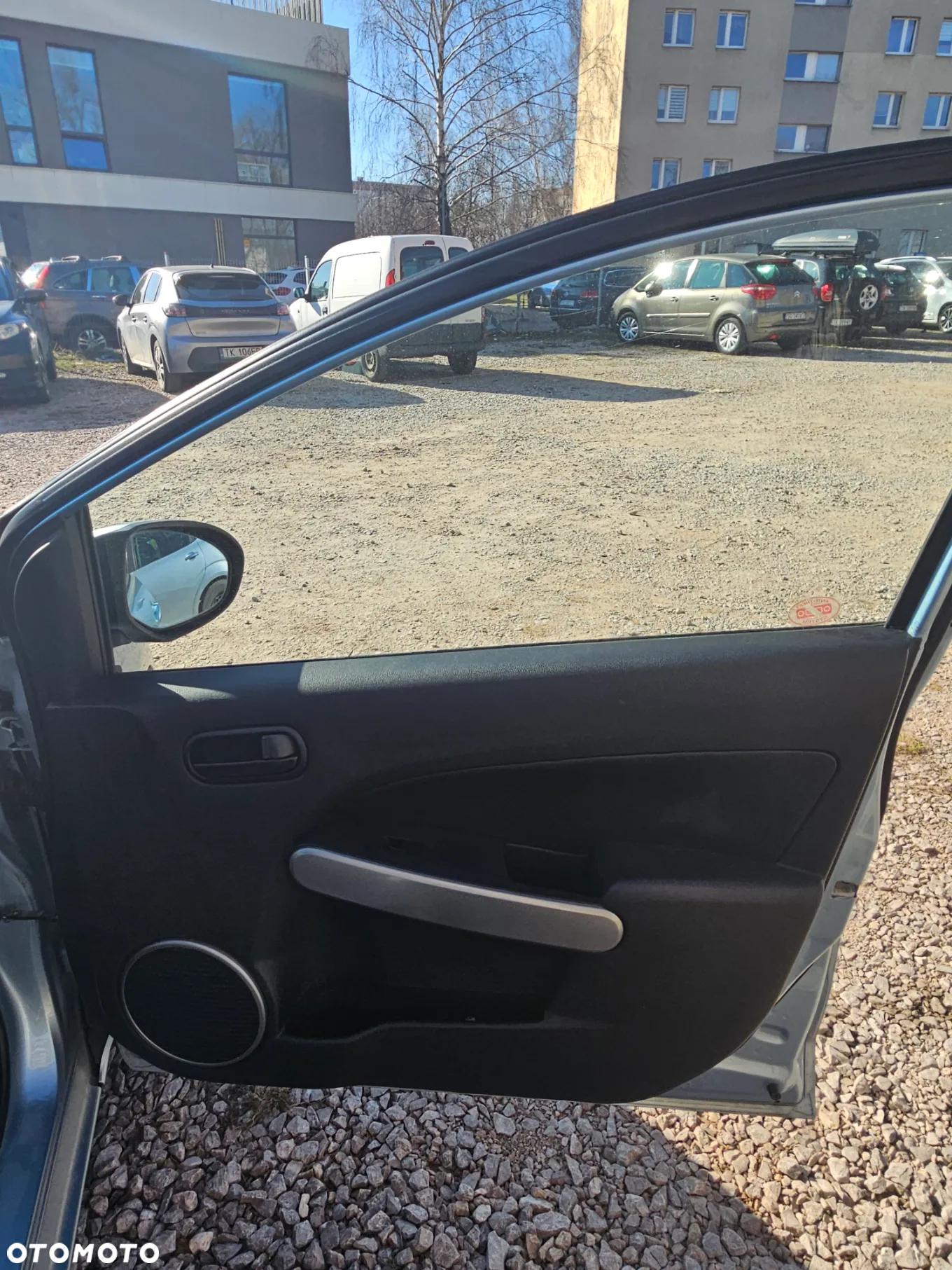 Mazda 2 - 14