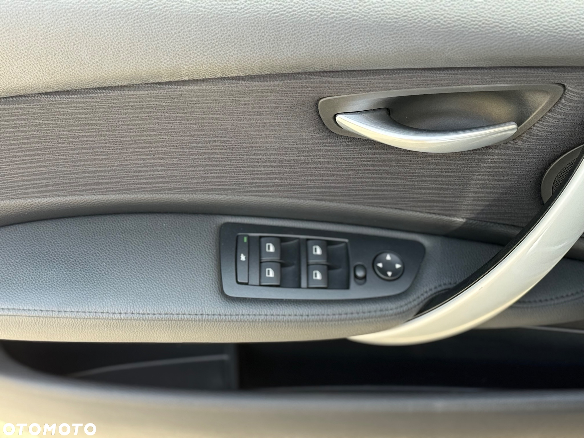BMW Seria 1 118i - 16