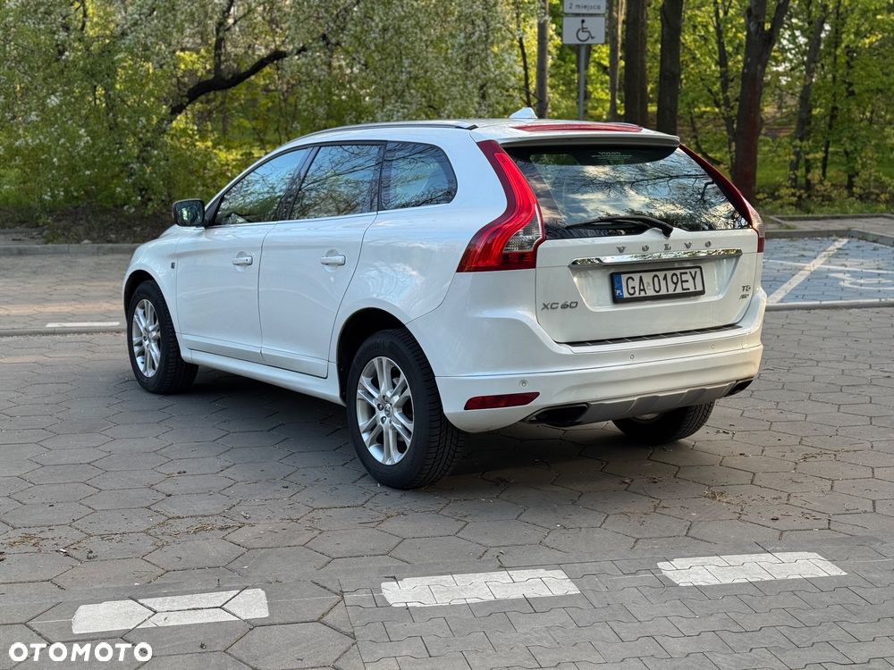 Volvo XC 60 T5 AWD Ocean Race - 8