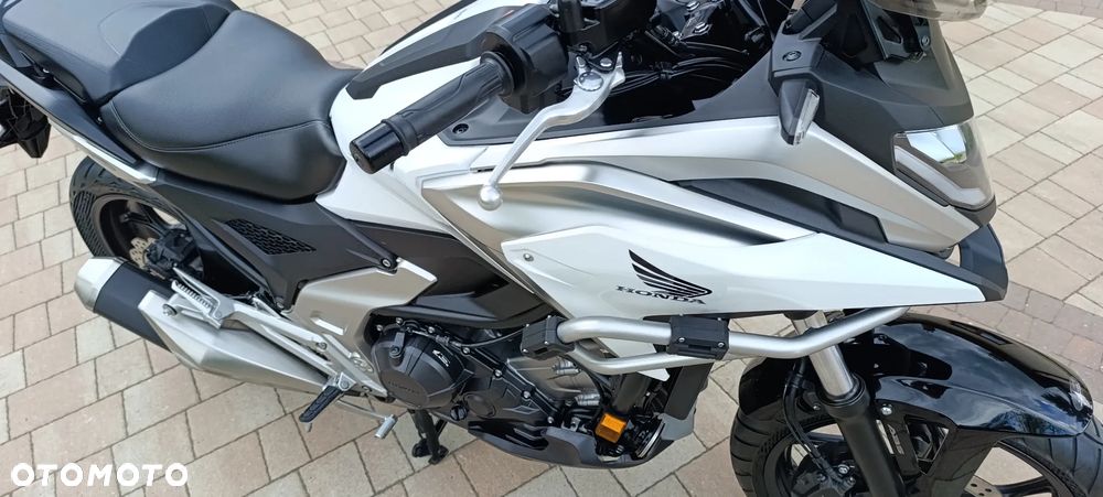 Honda NC - 18