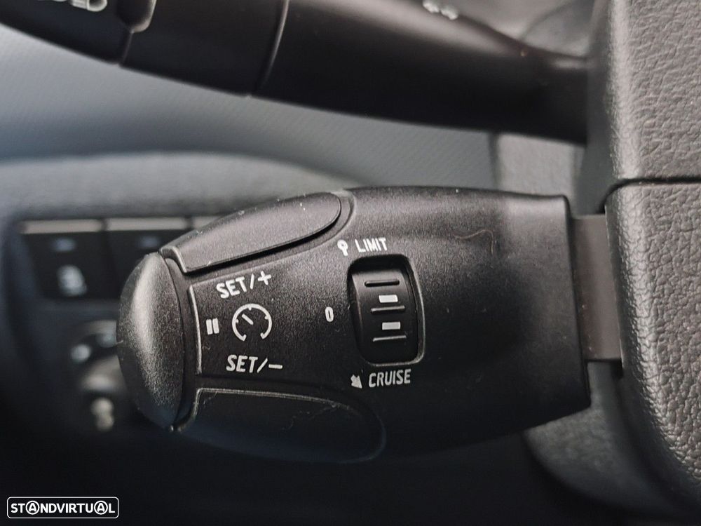 Peugeot Partner 1.6 BlueHDi L2 SE Office - 18