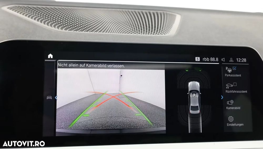 BMW Seria 3 330e iPerformance AT M Sport - 16