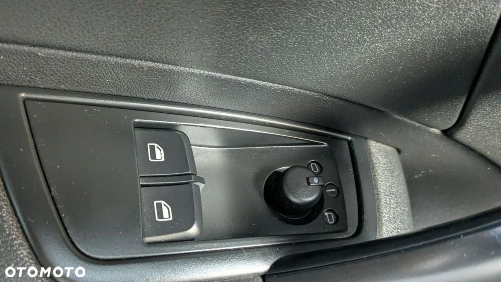 Audi A1 3-drzwiowe 1.2 TFSI admired - 27