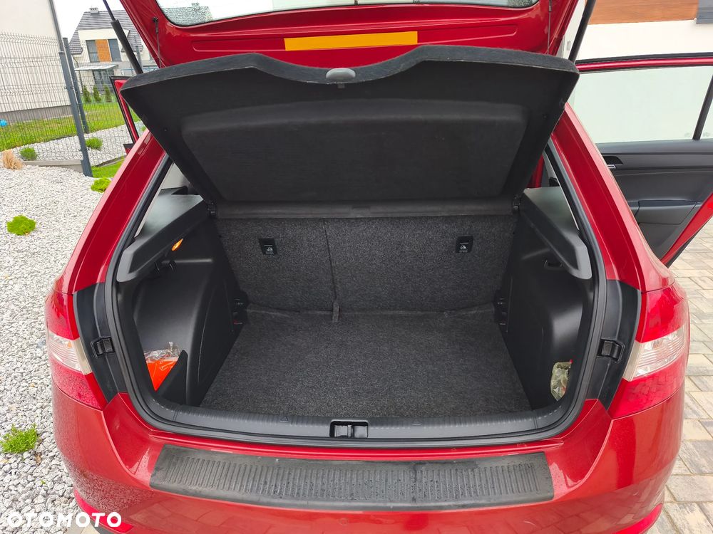 Skoda RAPID Spb 1.2 TSI Style - 2