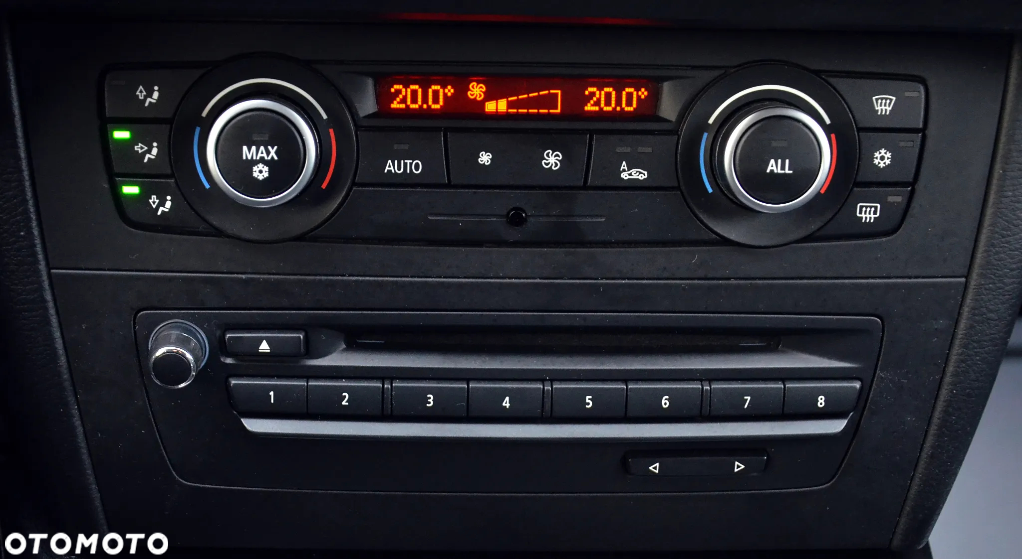 BMW X1 sDrive20d EfficientDynamics - 17