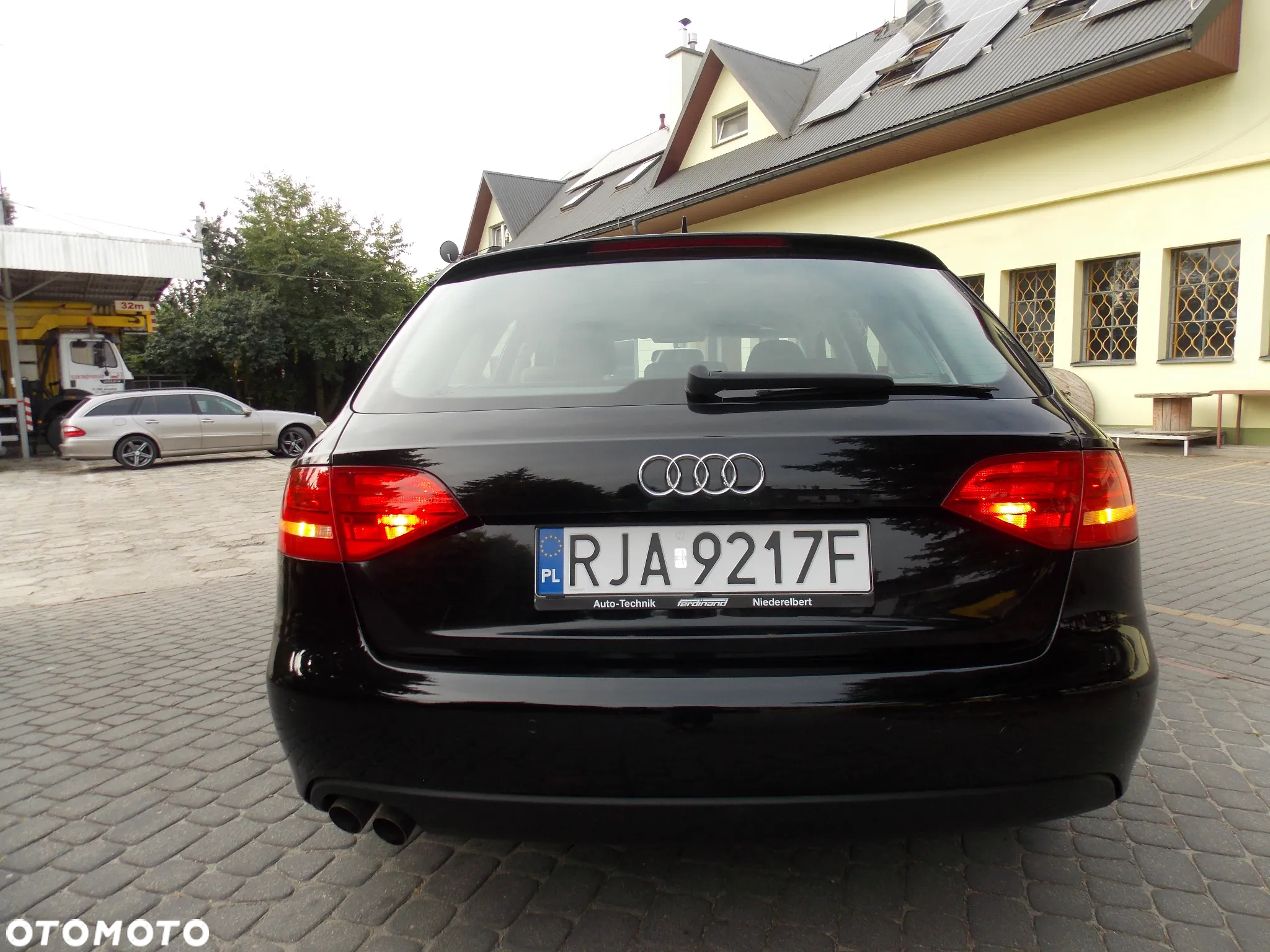 Audi A4 Avant 2.0 TDI DPF multitronic Ambiente - 8