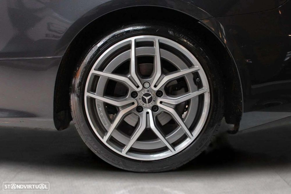 Mercedes-Benz E 220 - 8