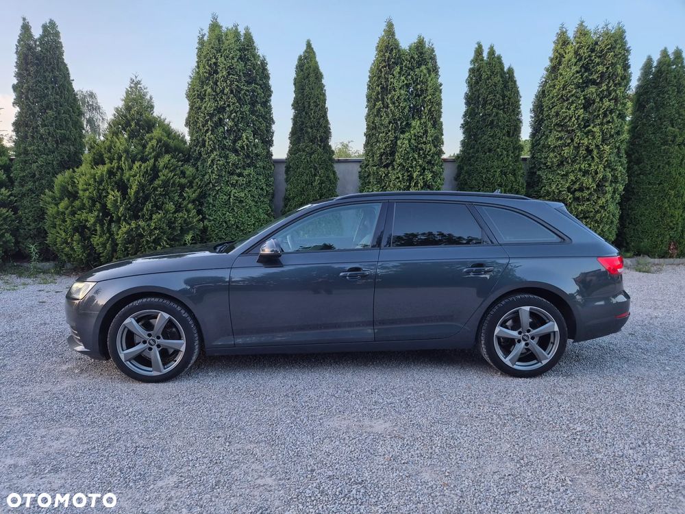 Audi A4 Avant 30 TDI S tronic advanced - 33