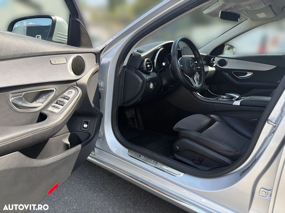 Mercedes-Benz C 180 Aut. - 10